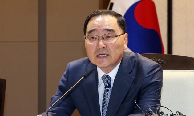 นายกรัฐมนตรีสาธารณรัฐเกาหลีลาออกจากตำแหน่งเนื่องจากเหตุเรือเฟอร์รี่เซวอลอับปาง  