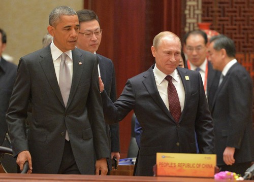 ประธานาธิบดีสหรัฐและรัสเซียพบปะ๓ครั้งในโอกาสเข้าร่วมการประชุมสุดยอดเอเปก