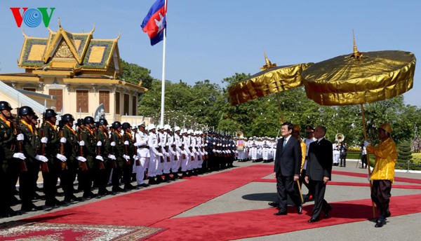 เวียดนามมีความประสงค์ที่จะพัฒนาความสัมพันธ์มิตรภาพและความร่วมมือกับกัมพูชาต่อไป