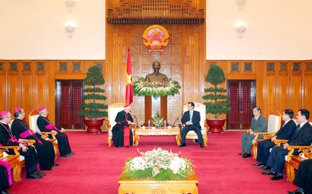 นายกรัฐมนตรีเวียดนามให้การต้อนรับสมณมนตรีแห่งสมณกระทรวงประกาศพระวรสารสู่ปวงชนของวาติกัน
