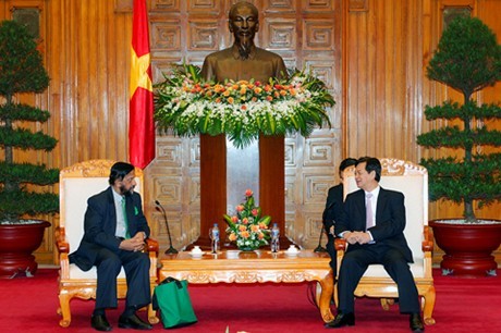 นายกรัฐมนตรีเวียดนามให้การต้อนรับประธานคณะกรรมการร่วมรัฐบาลเกี่ยวกับการเปลี่ยนแปลงของสภาพภูมิอากาศ