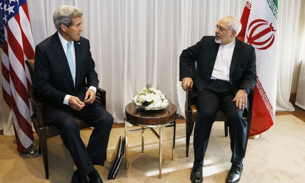 รัฐมนตรีต่างประเทศสหรัฐและอิหร่านพบปะกันเพื่อผลักดันการเจรจาว่าด้วยโครงการนิวเคลียร์ของอิหร่าน