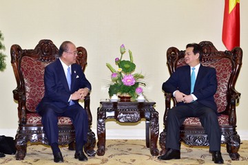 นายกรัฐมนตรีให้การต้อนรับที่ปรึกษาพิเศษของสหภาพส.ส.มิตรภาพญี่ปุ่น-เวียดนาม