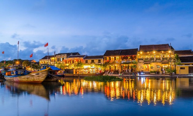 7สิ่งที่นักท่องเที่ยวควรทำเมื่อมีโอกาสมาเยือนเมืองเก่าฮอยอานของเวียดนาม