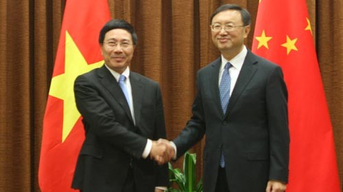 FM Pham Binh Minh visits China