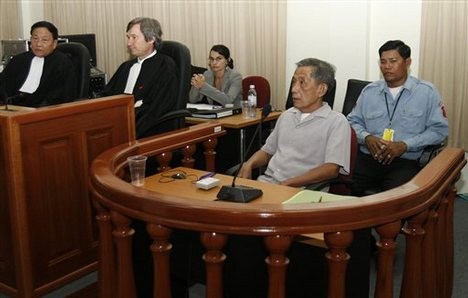 Former jailer Duch to testify at Khmer Rouge trials 