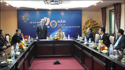 Vietnam is consistent to developing collective economy