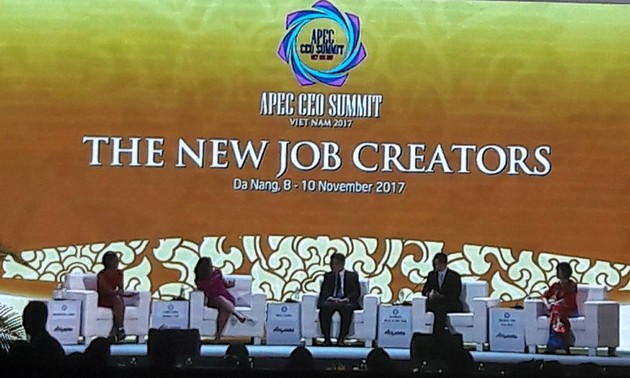 APEC CEOs discuss new job creators