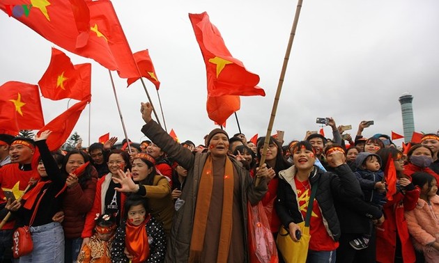 Vietnamese fans celebrate victory of U23 team