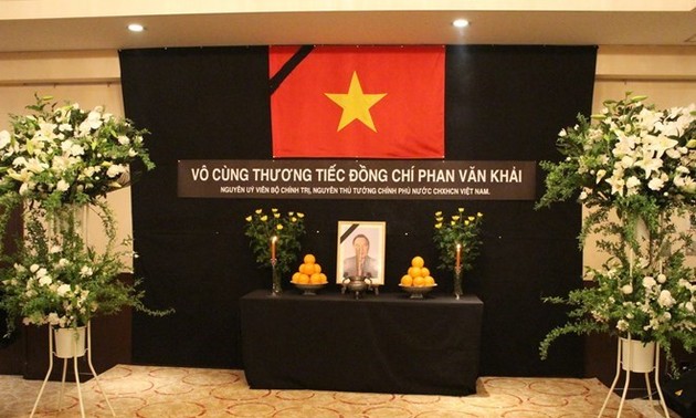 Former PM Phan Van Khai remembered abroad