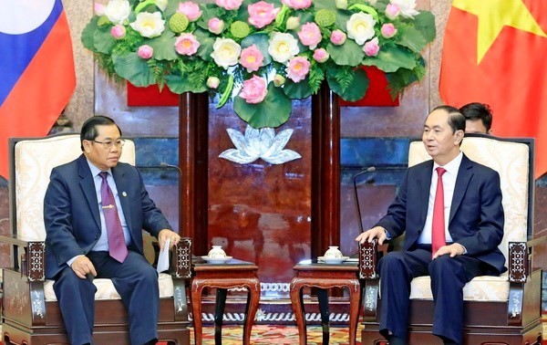 President commends Vietnam-Laos parliamentary cooperation