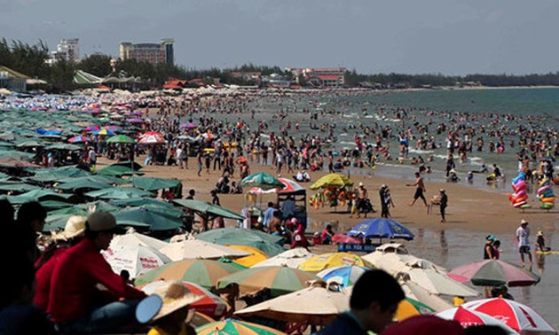 Vietnam marks International Coastal Cleanup Day