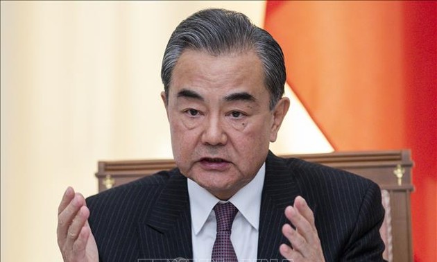 Chinese FM: Dialogue and cooperation is the only way to forward 