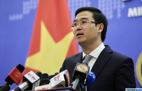 Vietnam asserts its sovereignty over Hoang Sa and Truong Sa