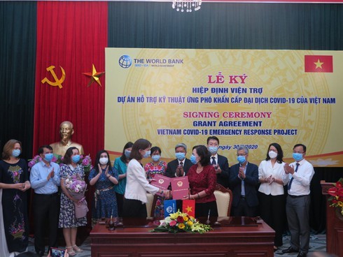 World Bank provides emergency aid to help Vietnam cope with COVID-19