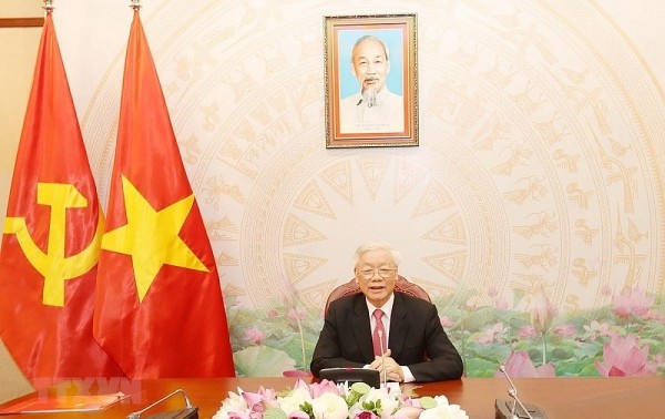 Vietnam, Laos strengthen ties