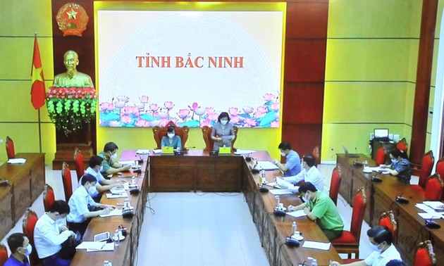 Bac Ninh maintains production while fighting COVID-19