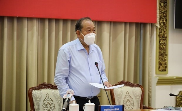 HCM City urged to exert every effort to control pandemic by August