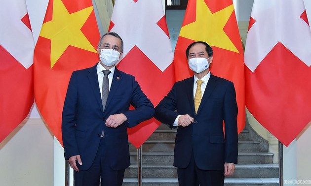 Vietnam, Switzerland deepen mutual trust
