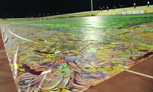 Qatar sets Guinness World Record with largest canvas painting