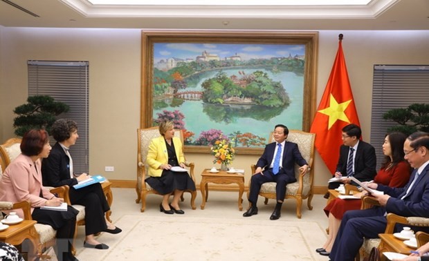 Deputy Prime Minister receives UNICEF Representative in Vietnam