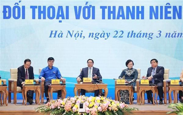 Prime Minister Pham Minh Chinh hosts a dialogue with young people 