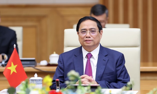 PM Pham Minh Chinh leaves for 4th Mekong River Commission Summit