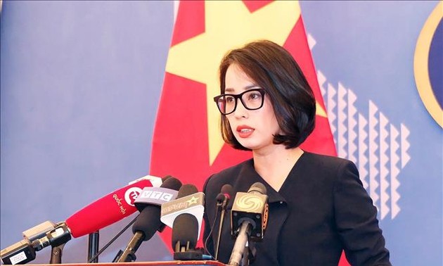 Vietnam opposes any violation of its sovereignty over Hoang Sa, Truong Sa