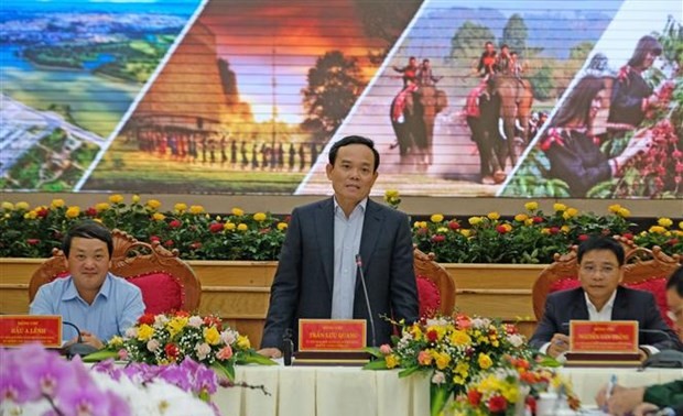 Deputy PM identifies three main tasks for Central Highlands development