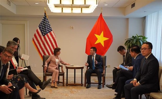 Vietnam, US foster economic, trade ties