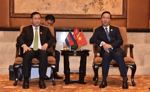 President Vo Van Thuong receives Cambodian Prime Minister in Bejing