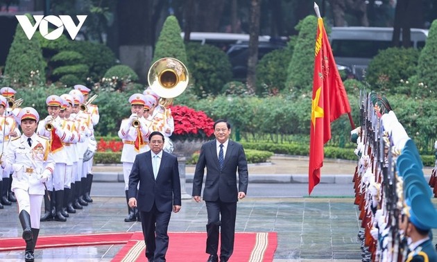 Vietnam, Laos pledge stronger cooperation in multiple areas