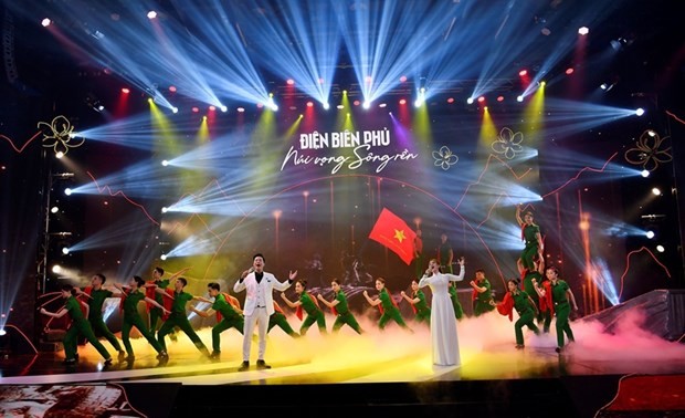 Art program highlights significance of Dien Bien Phu Victory