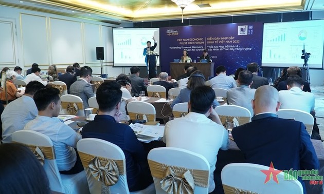 GDP Việt Nam năm 2023 có thể đạt 6,7%