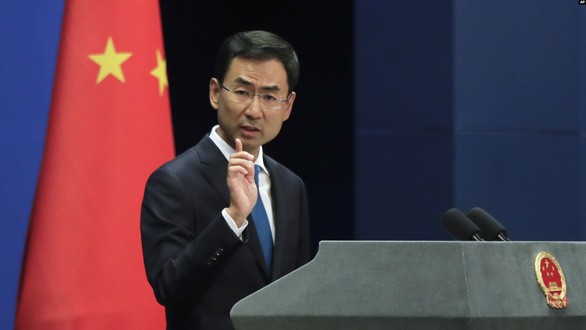 中国谴责美国将《香港人权与民主法案》签署成法