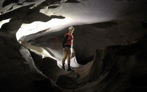 越南广平省新发现12个洞穴