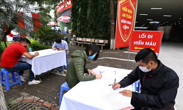 胡志明共青团中央呼吁青年团员积极参与无偿献血活动