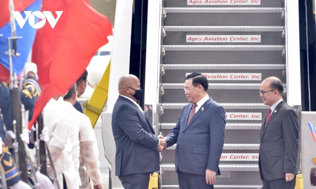 越南国会主席王庭惠开始对菲律宾的正式访问