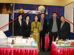 Vietnam takes part in Canadian tourism fair