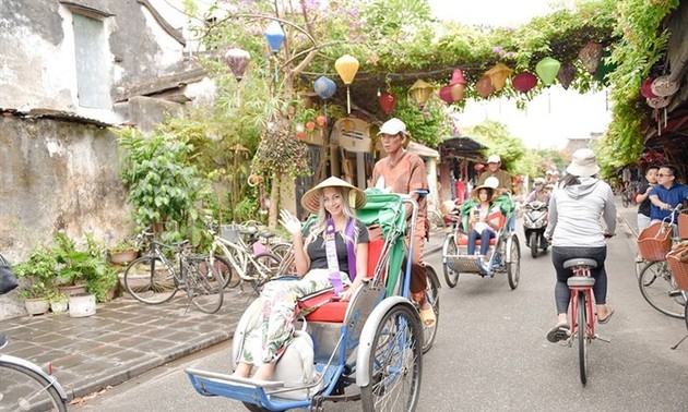Good manners promoted to restore Hoi An’s values