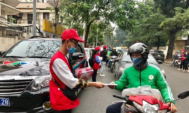 Vietnam Red Cross provides free masks, hand sanitiser 