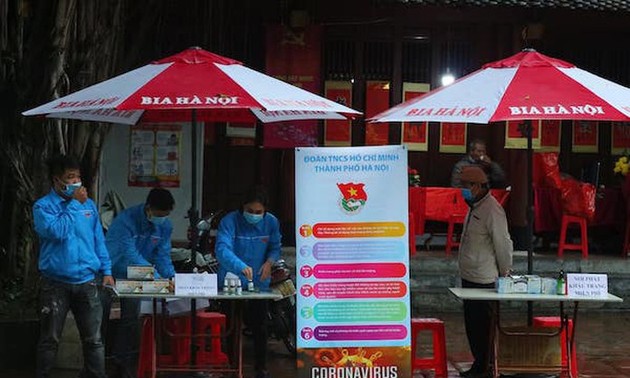 Hanoi youths join hands to fight nCoV