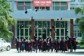 Hanoi realiza consulta para perfeccionar la Ley de educación universitaria