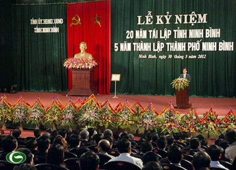 Premier vietnamita urge dinamismo y creatividad a la provincia de Ninh Binh