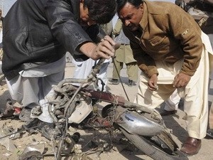 Muertos y heridos por estallido de bomba en Pakistán