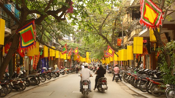 Fiesta de joyería, hermoso rasgo de barrios antiguos de Hanoi