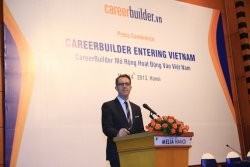 Career Builder expande su operación en Vietnam