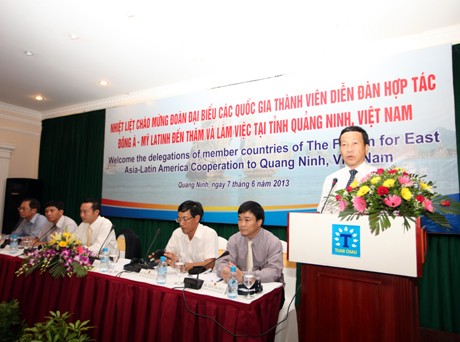 Representantes de FOCALAE interesados en establecer relación con Quang Ninh