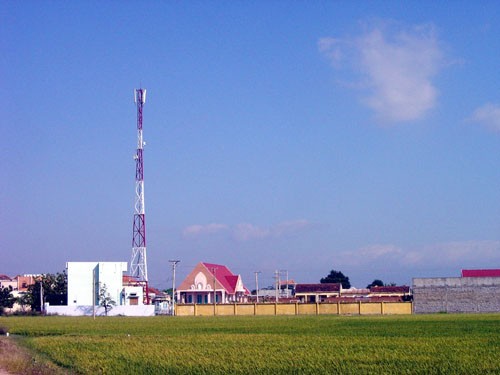 Ninh Thuan pone en alto la movilización popular en edificación rural