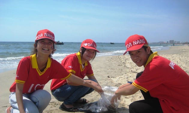 Da Nang responde a campañas de protección ambiental